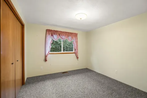 802 Brandon Street Central Point OR 97502