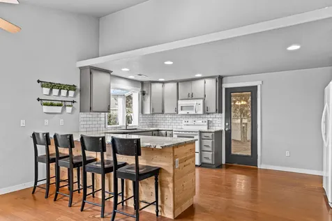 388 Crystal Drive Eagle Point OR 97524