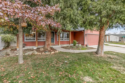 388 Crystal Drive Eagle Point OR 97524
