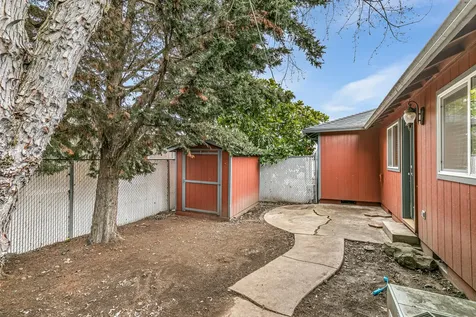 388 Crystal Drive Eagle Point OR 97524