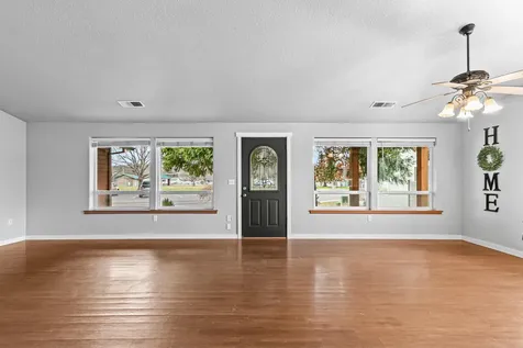 388 Crystal Drive Eagle Point OR 97524