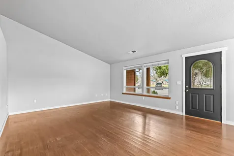 388 Crystal Drive Eagle Point OR 97524
