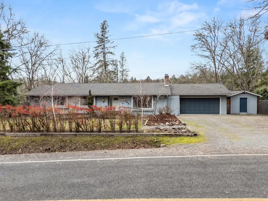 262 Lathrop Lane Grants Pass OR 97526