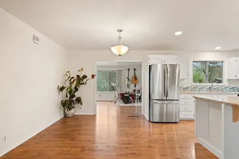 262 Lathrop Lane Grants Pass OR 97526