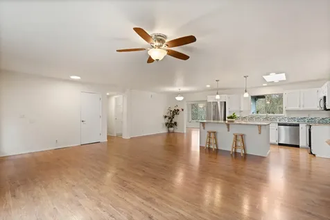 262 Lathrop Lane Grants Pass OR 97526
