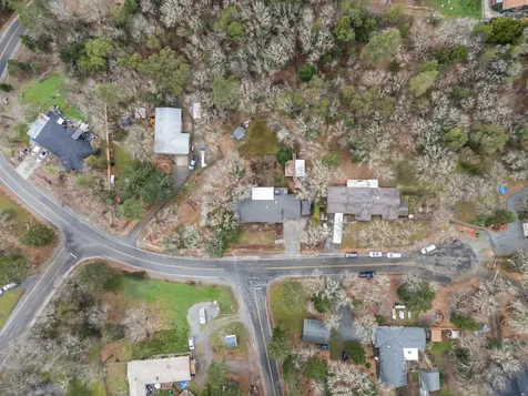 262 Lathrop Lane Grants Pass OR 97526