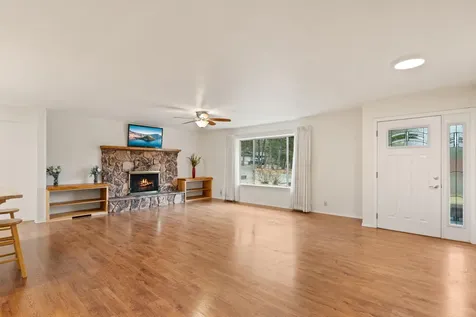 262 Lathrop Lane Grants Pass OR 97526