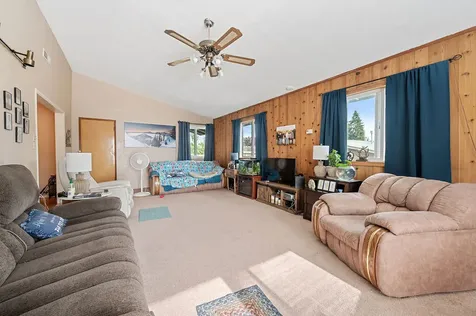 2430 Berkeley Street Klamath Falls OR 97601
