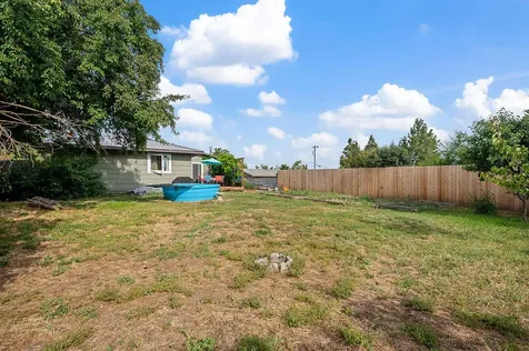 2430 Berkeley Street Klamath Falls OR 97601