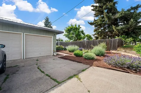 2430 Berkeley Street Klamath Falls OR 97601