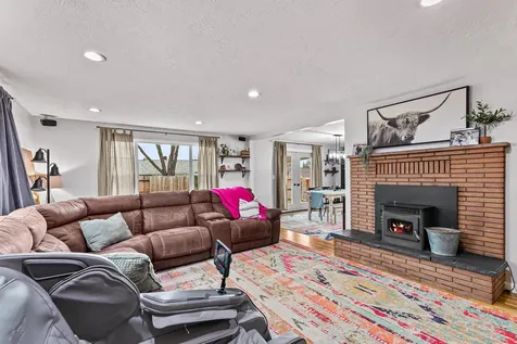 1537 Yucca Street Medford OR 97504