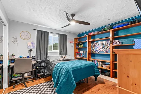 1537 Yucca Street Medford OR 97504