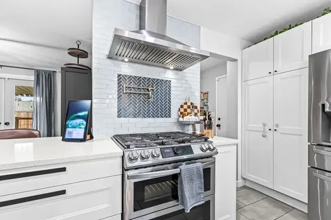 1537 Yucca Street Medford OR 97504