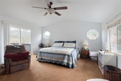 377 Fir Point Lane Glendale OR 97442