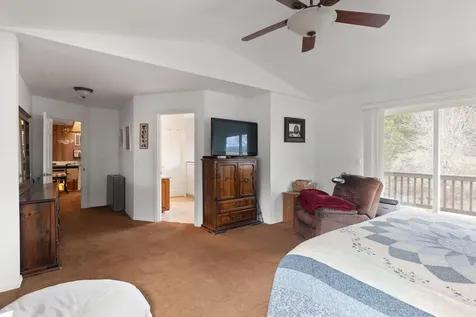 377 Fir Point Lane Glendale OR 97442
