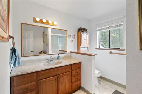 377 Fir Point Lane Glendale OR 97442