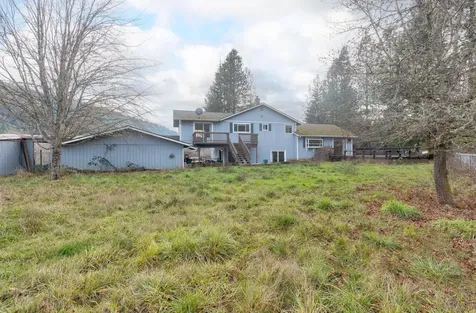 377 Fir Point Lane Glendale OR 97442