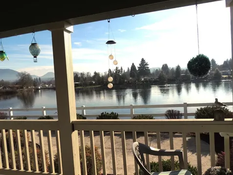 303 Kingsley Drive Grants Pass OR 97526