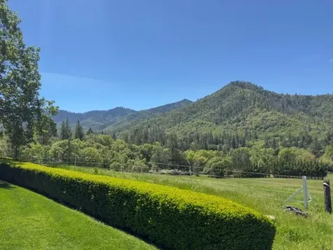 925 Galls Creek Road Gold Hill OR 97525
