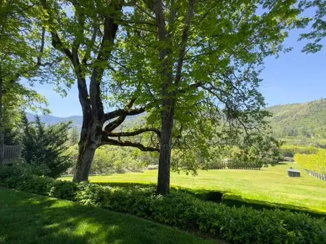 925 Galls Creek Road Gold Hill OR 97525