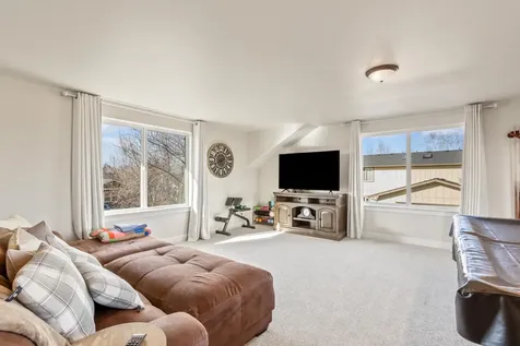 20606 Songbird Lane Bend OR 97702