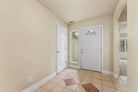 1910 Carton Way Grants Pass OR 97526
