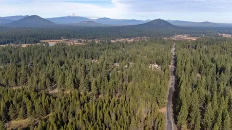16354 Big Buck Lane Bend OR 97707