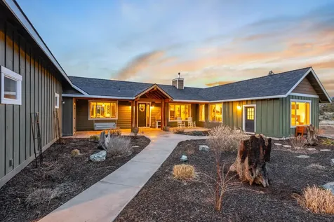18385 SW Mount Adams Loop Powell Butte OR 97753