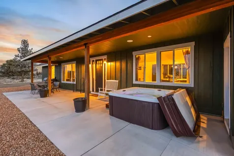 18385 SW Mount Adams Loop Powell Butte OR 97753
