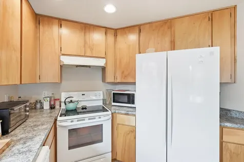 3174 Forest Hills Drive Medford OR 97504