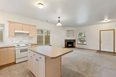 61182 Larkspur Loop Bend OR 97702