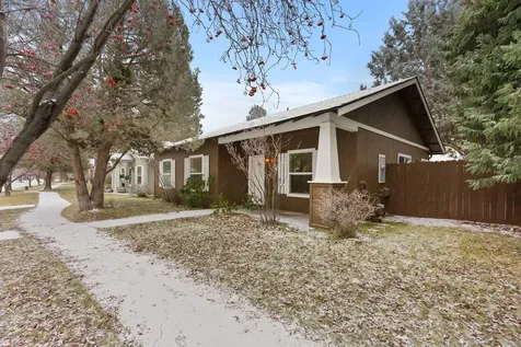 61182 Larkspur Loop Bend OR 97702