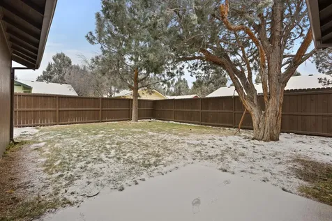 61182 Larkspur Loop Bend OR 97702