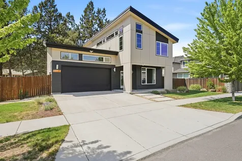 61547 SE Lincoln Lane Bend OR 97702