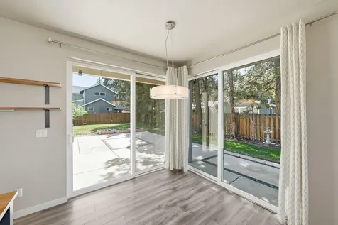 61547 SE Lincoln Lane Bend OR 97702