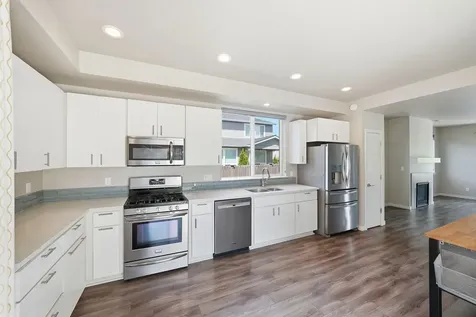 61547 SE Lincoln Lane Bend OR 97702
