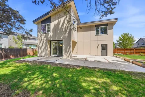 61547 SE Lincoln Lane Bend OR 97702
