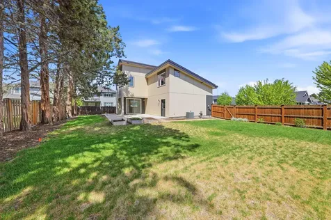 61547 SE Lincoln Lane Bend OR 97702