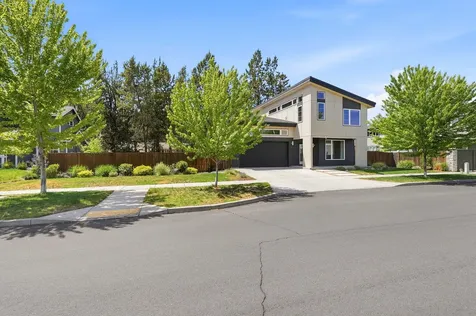 61547 SE Lincoln Lane Bend OR 97702