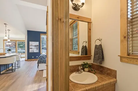 60813 Scotts Bluff Place Bend OR 97702