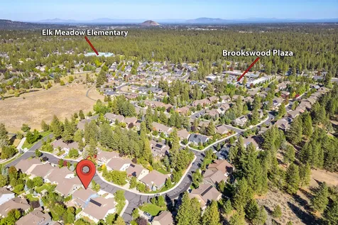 60813 Scotts Bluff Place Bend OR 97702