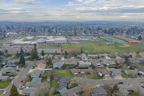 2337 40th Avenue SE Albany OR 97322