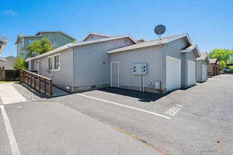 2150 SW Canyon Drive Redmond OR 97756