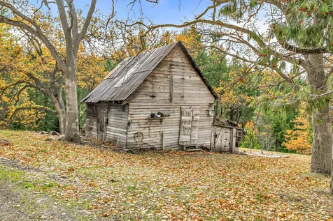 108 Baldy Creek Road Ashland OR 97520