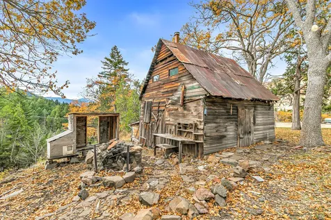 108 Baldy Creek Road Ashland OR 97520