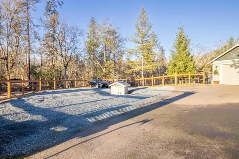 760 Flaming Road Grants Pass OR 97526