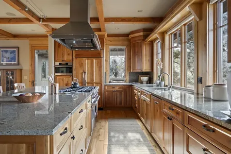 1838 NW Wild Rye Circle Bend OR 97703