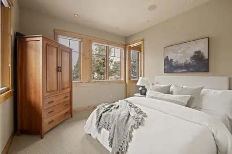 1838 NW Wild Rye Circle Bend OR 97703