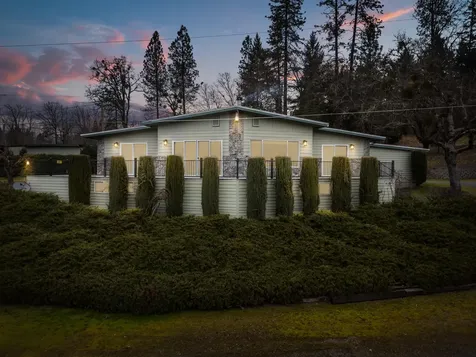 3201 Helms Road Grants Pass OR 97527