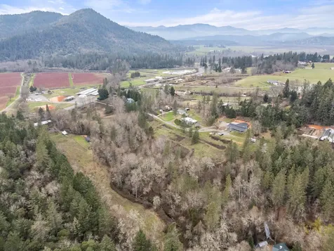3201 Helms Road Grants Pass OR 97527